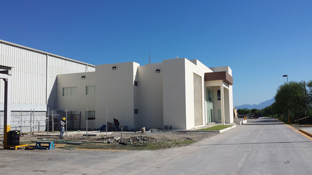 Construcción de Oficinas Administrativas Valmont EDIMSA